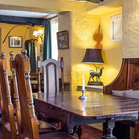 The King's Head 3*