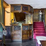 The King's Head Hotel 3*